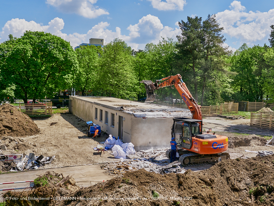 10.05.2022 - Baustelle am Haus für Kinder in Neuperlach